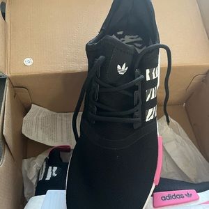 Adidas Originals Womens NMDD R1 Primeblue Casual Sneakers